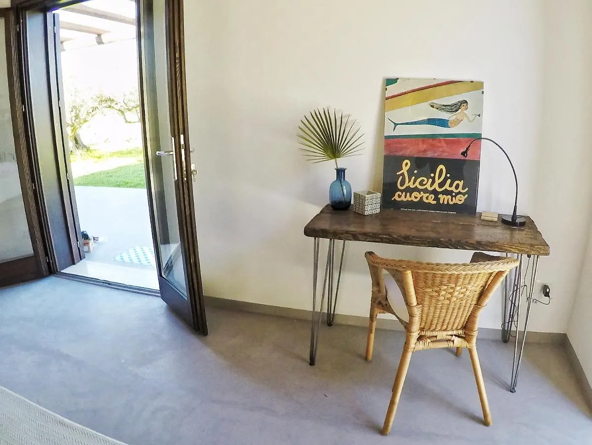 Bed & Breakfast Nomade - Slow Living Lodge Balestrate