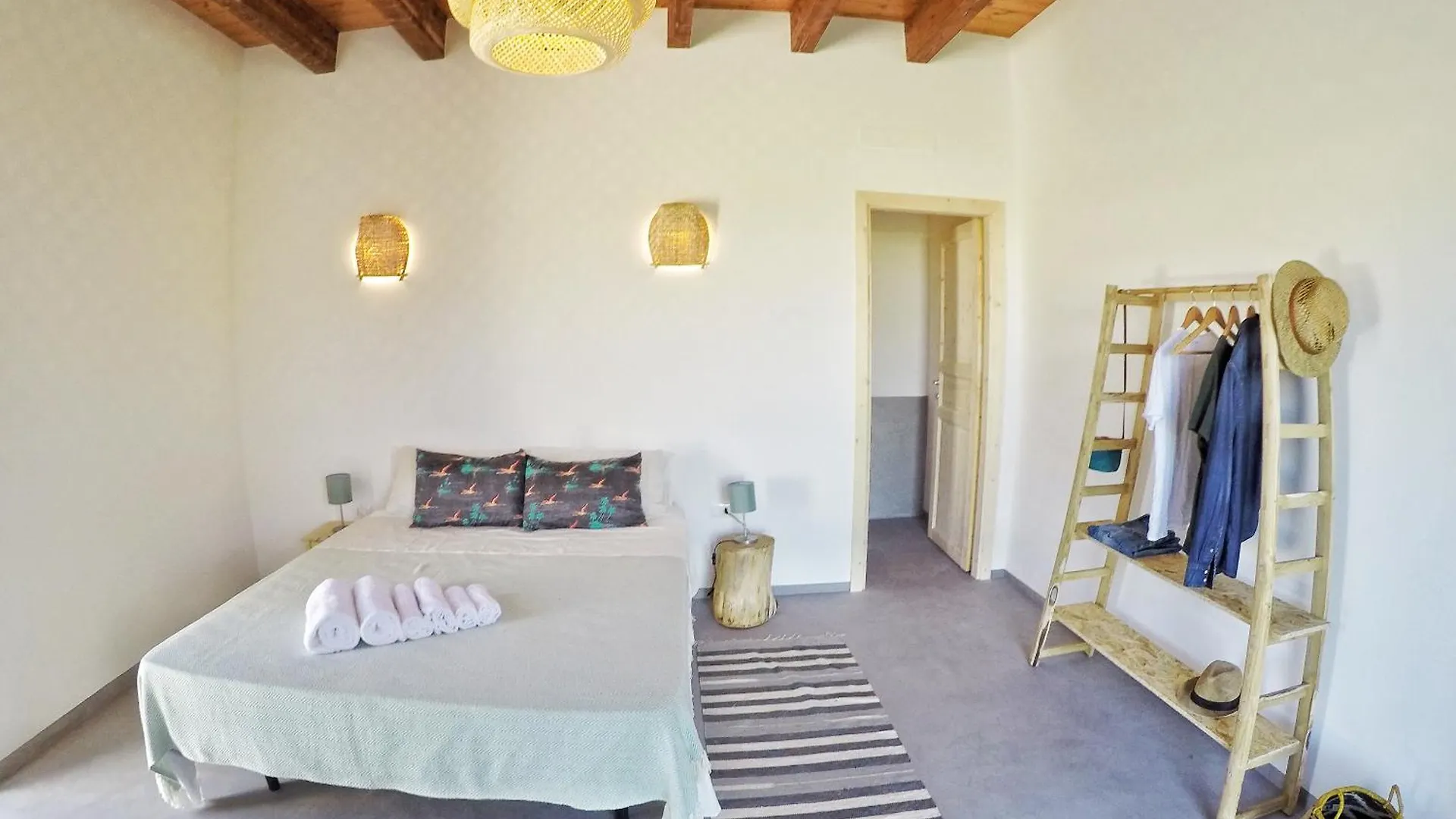 Couette-café Nômade B&B Balestrate